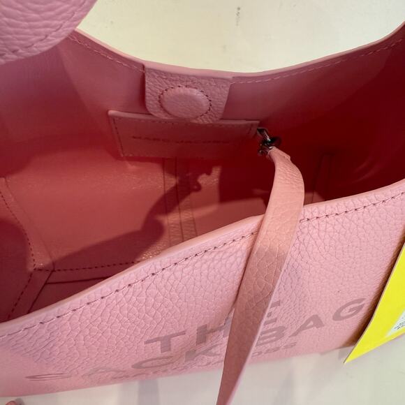 Marc Jacobs Women's Ribbon Pink The Mini Sack Leather Top Handle Bag Authentic - Picture 16 of 16